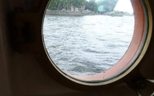 Houseboat Alternatief