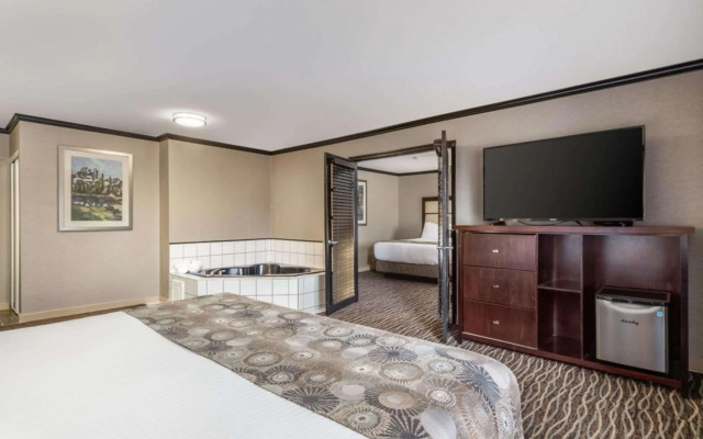Prestige Radium Hot Springs Resort, WorldHotels Crafted