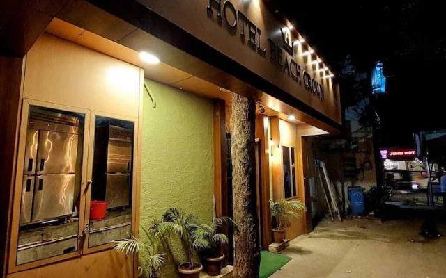 hotel beach crown juhu