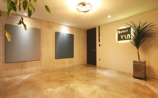 Changwon Jinhae Yongwon Hotel VIN
