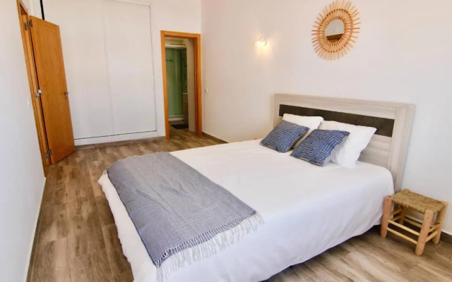 Lagoa Central by Homing