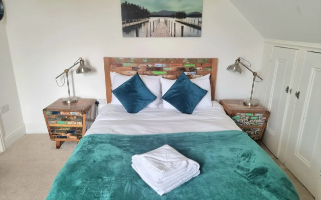 Stylish 2bed 2bath 8min to LondonBridge