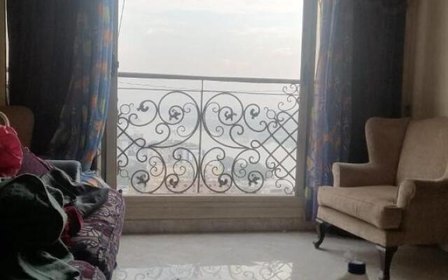 كورنيش النيل ابراج المهندسين المعادي بجوار مستشفي السلام