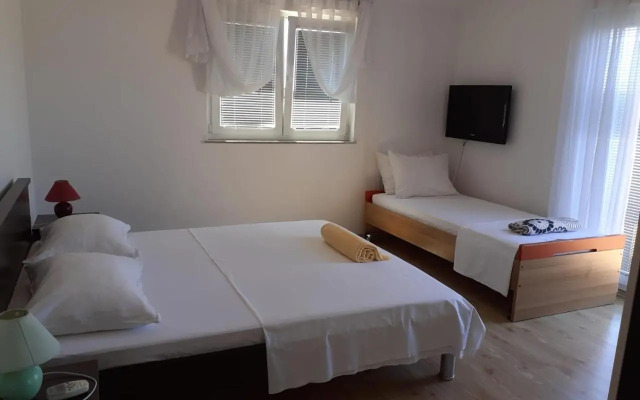 Apartmani Sanda i Leo