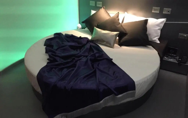 Hotel Tiro a Volo