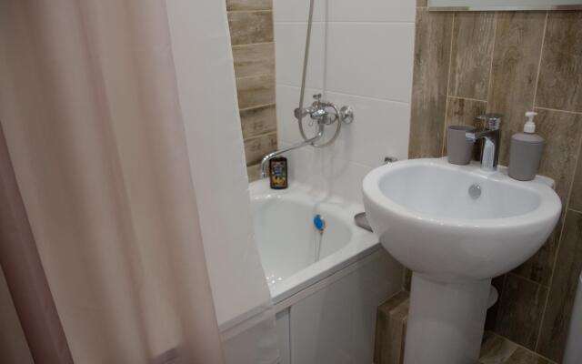 Апартаменты на ​Ярыгинской набережной 9