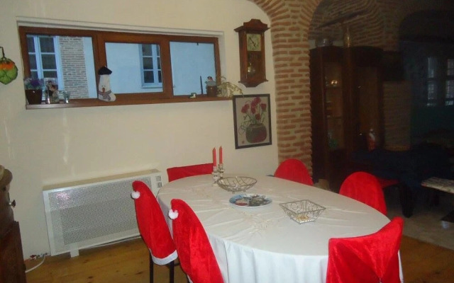 Nana's Guesthouse