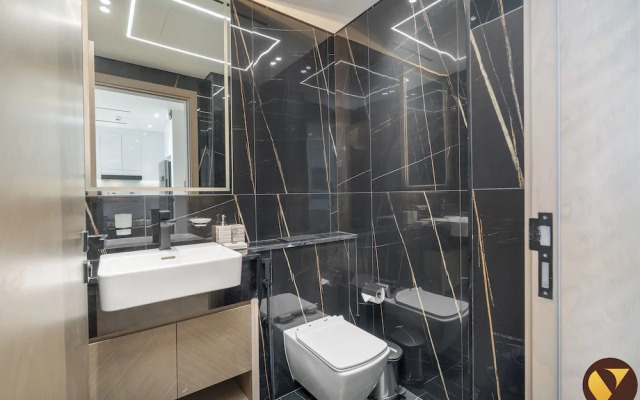 Binghatti 7min Sky Dubai 3 min Cirle Mal