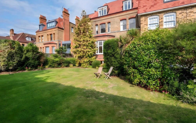 Putney Chic 1-bed Gem