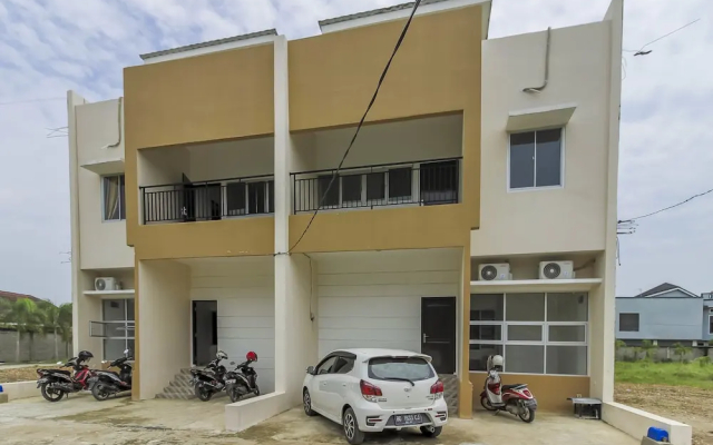 RedDoorz near Jembatan Ampera Palembang - Hotel in Palembang - Photo 4