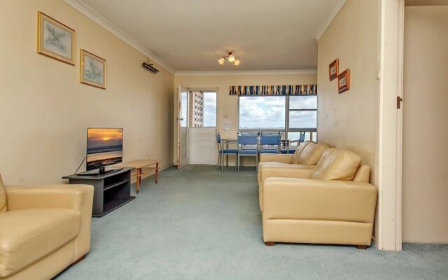 Quarterdeck, Unit 4/12 Magnus Street