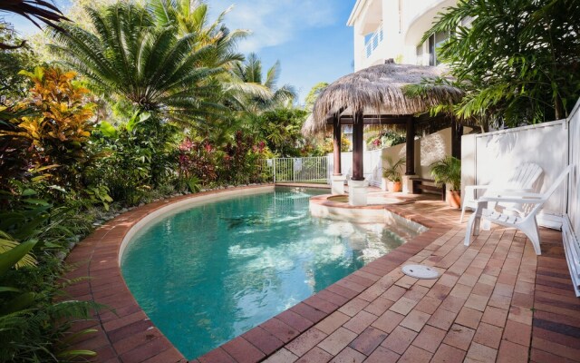 Villa Beach Palm Cove