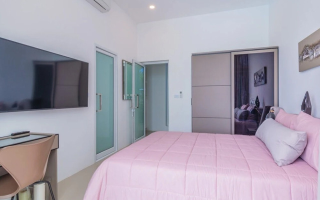 Modern 2 Bedroom Pool Villa PMK-B1