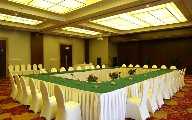 Jinglun Hotel