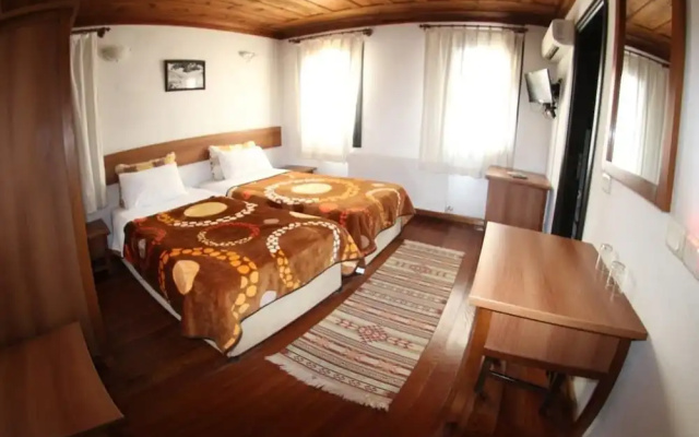 Akay Hotel