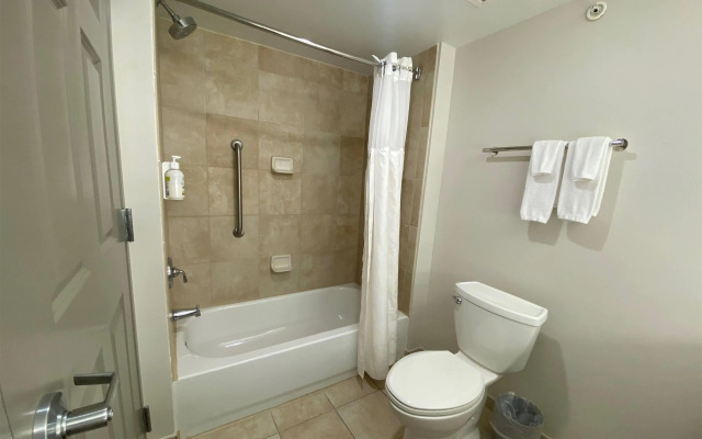 Wingate by Wyndham State Arena Raleigh/Cary