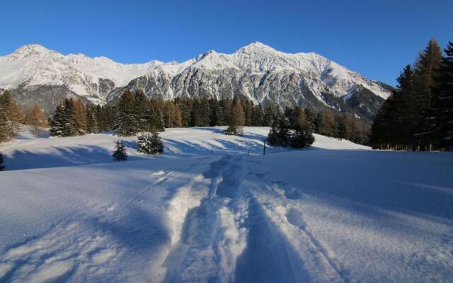 Voa Crestas 7 (715 He)