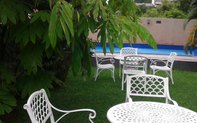 Grand 7 Hotel - Thalawathugoda