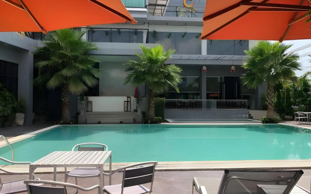 The Cheewin Hotel And Convention