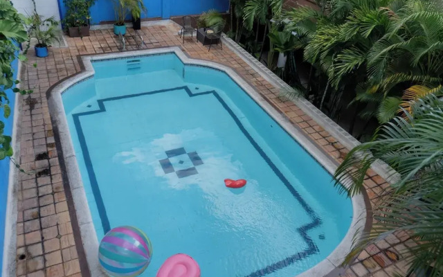 La Clave House