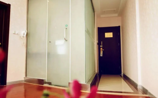 GreenTree Inn Lianyungang Ganyu South Station Express Hotel