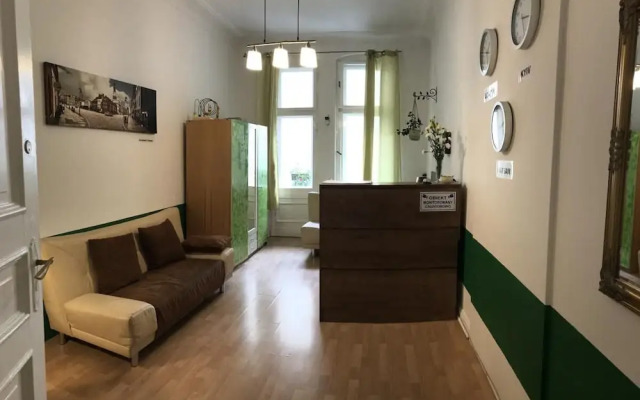 Green Hostel