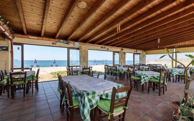 Kostakis Beach