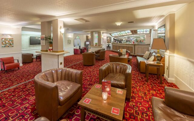 Muthu Westcliff Hotel (Near London Southend Airport)