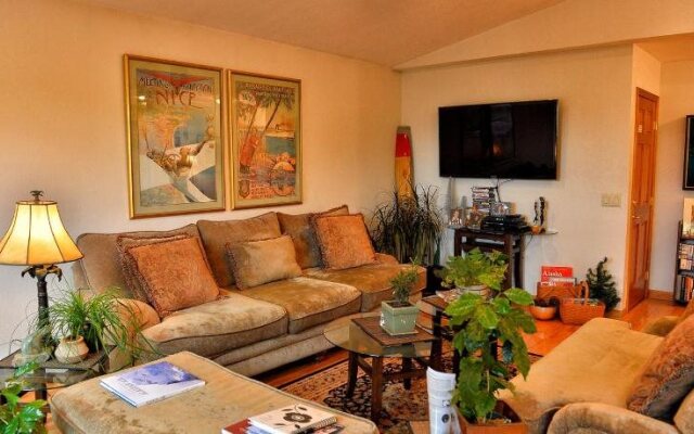 11th Avenue Bed and Breakfast