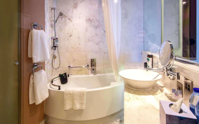 Media One Hotel Dubai