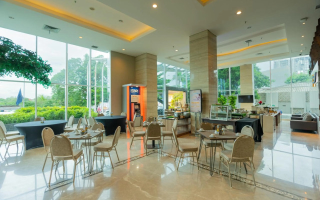 Azana Suite Hotel Antasari