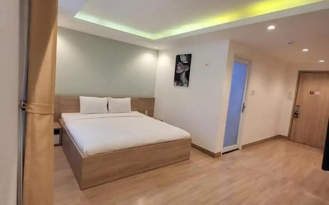 Simmi 4 Hotel & Apartment Near SECC