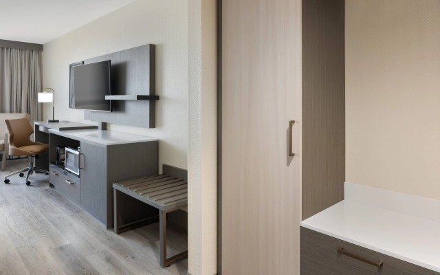 Ramada Plaza by Wyndham Orlando Resort & Suites Intl Drive