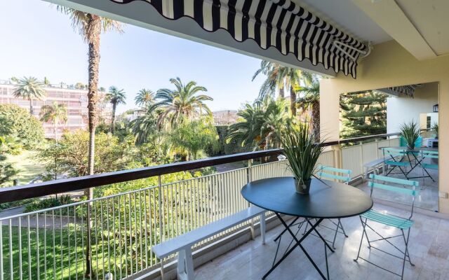 VANEAU splendide appartement d'une chambre dans le centre