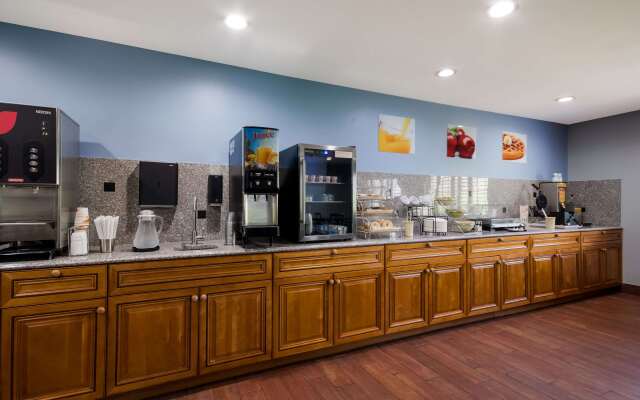 Quality Inn & Suites Oklahoma City North