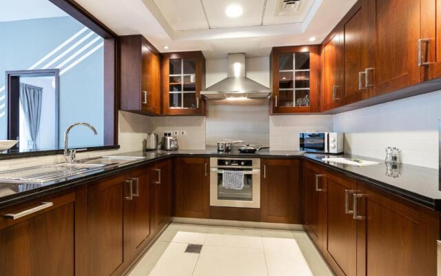 Chic 1BR with Burj Khalifa View in Downtown