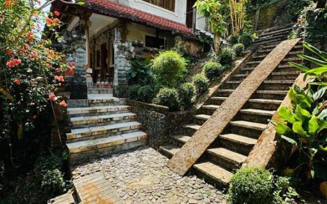 Pondok Wisata Grya Sari Hotel