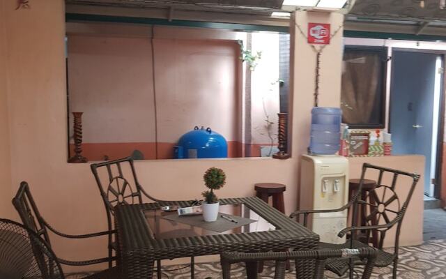 1st Street Park Apartelle
