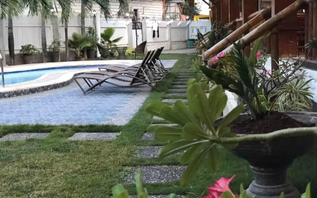 Mayfair Resort