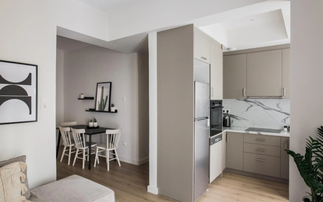Pristine 1BR Apartment in Ampelokipoi Area by UPSTREET
