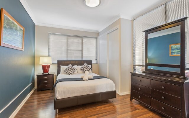 Villa De Marseilles - Melbourne