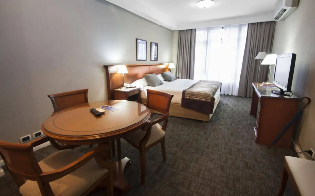 Tucuman Center Suites&Business