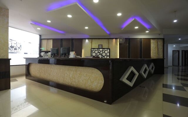 OYO 24602 City Residence