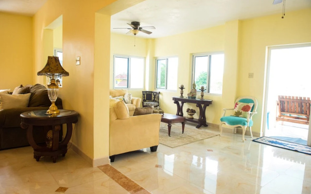 Blue Lotus Villa