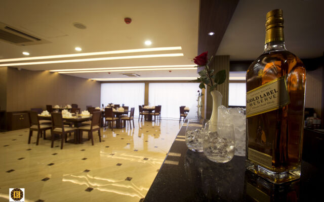 Elegant Hotel Pyi Thar Yar