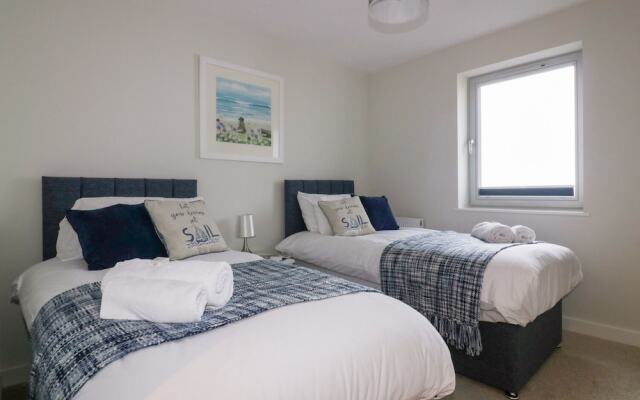 Sandy Toes, Newquay