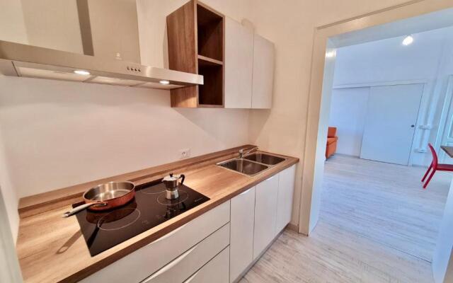 BRIBANO HOSTEL & bike sharing-workers and tourists hospitality