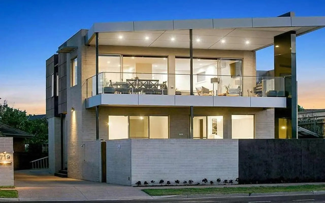 Mornington Esplanade Beachfront & SPA by Rss