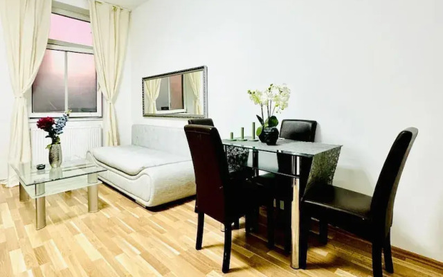 Stylish Studio Stay Near Augarten