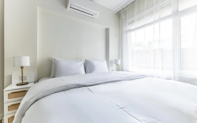 Stylish and Lovely Flat in Kadikoy